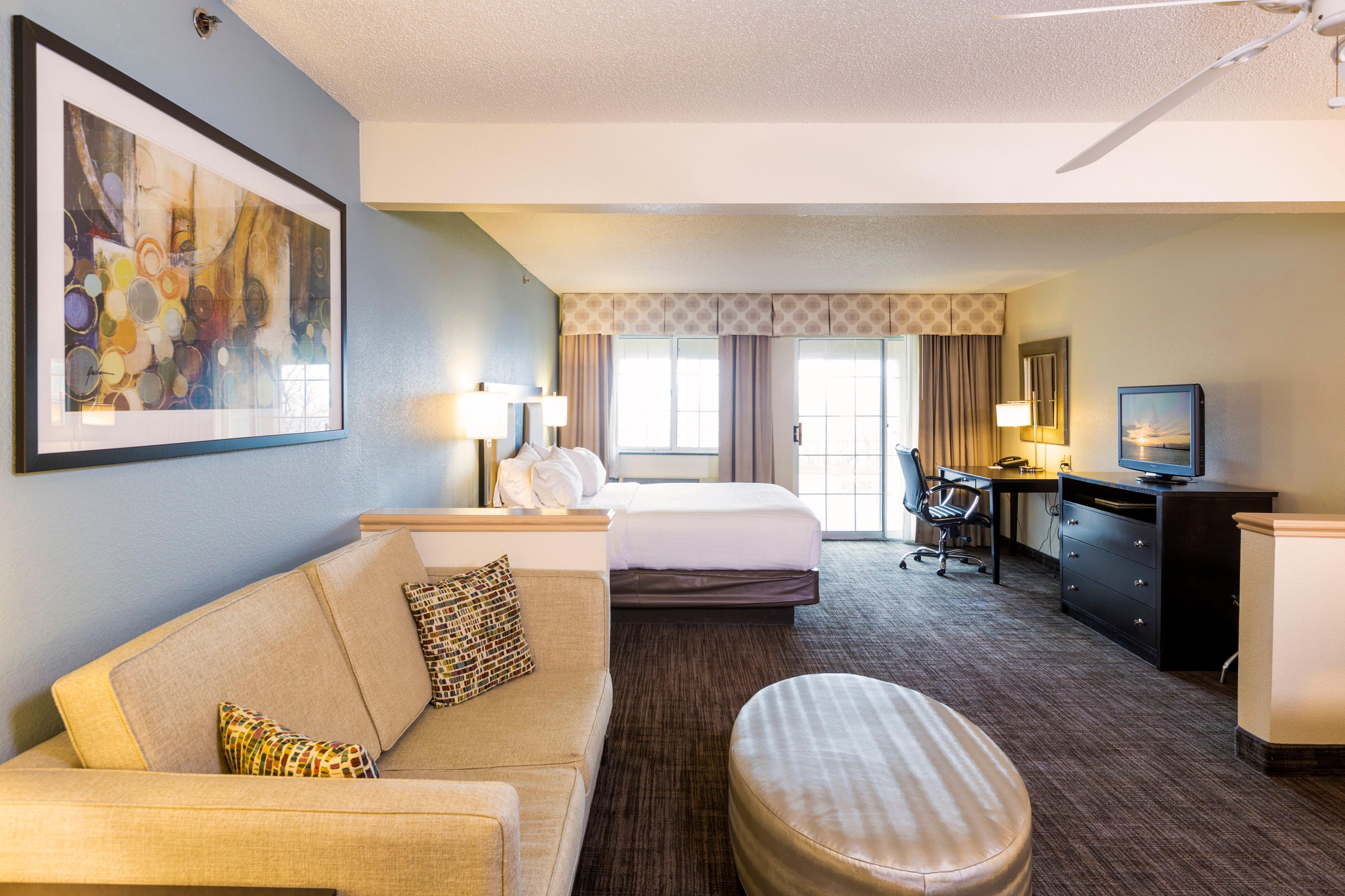 Holiday Inn Express Hotel & Suites-Saint Joseph By Ihg Exterior foto