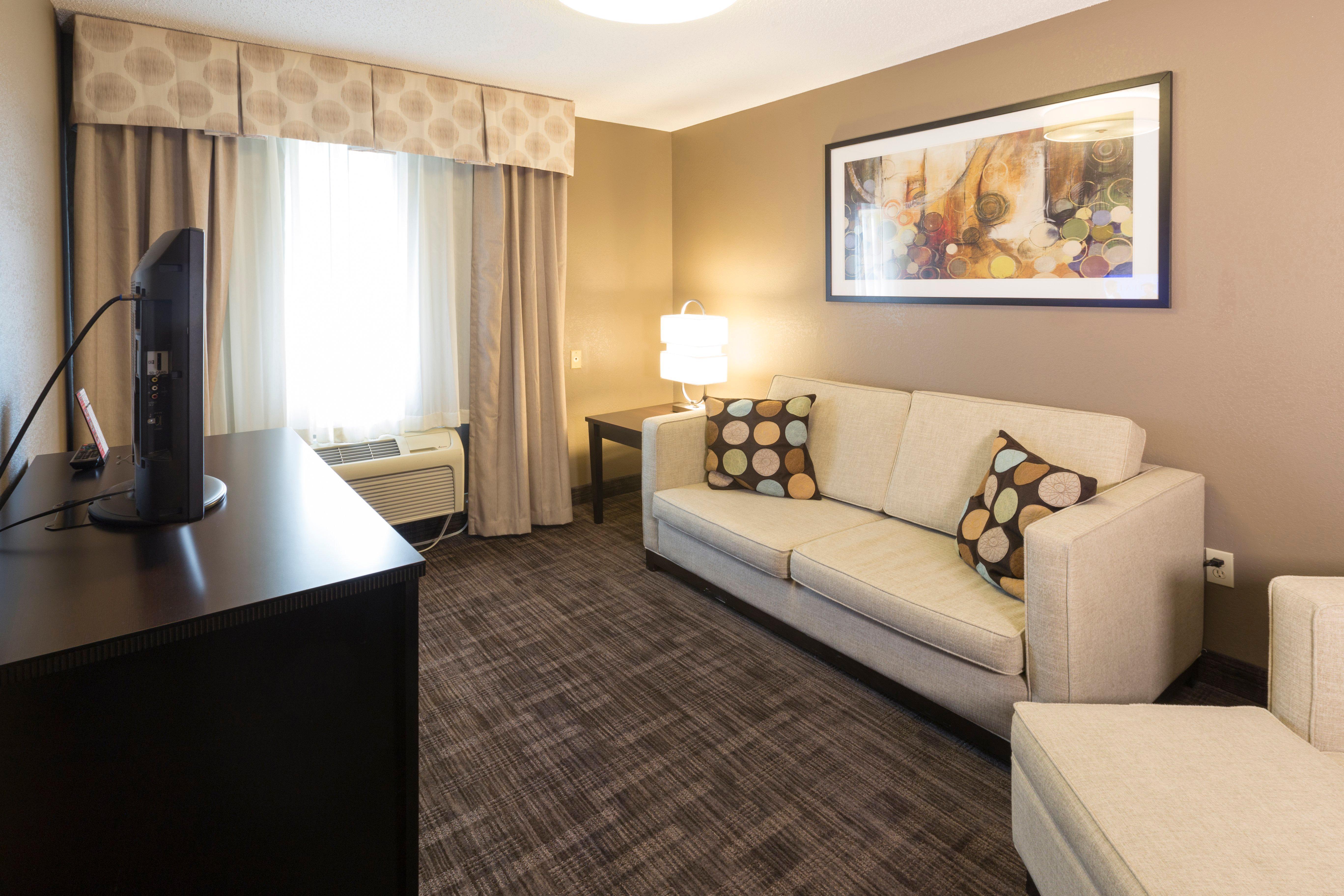 Holiday Inn Express Hotel & Suites-Saint Joseph By Ihg Exterior foto